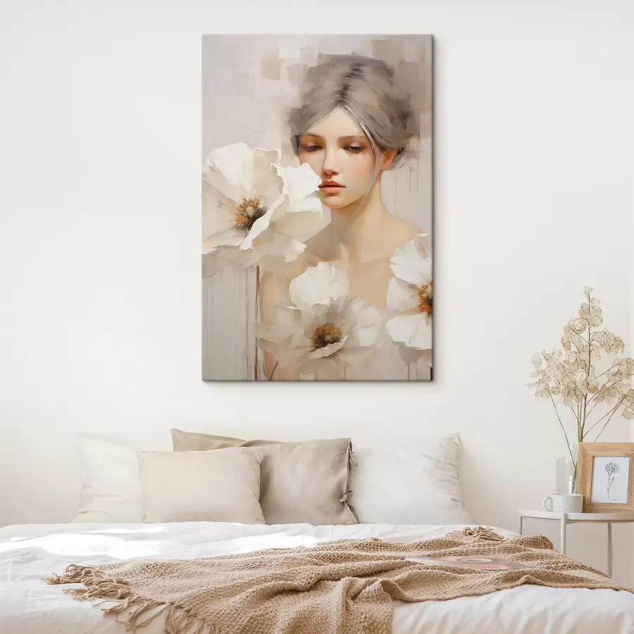  Schilderijen Portret van een vrouw met grote witte bloemen, tegen een lichte, abstracte achtergrond s49494