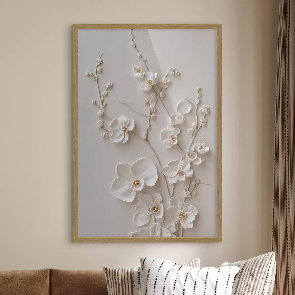 Poster Weelderige witte bloemen aan sierlijke takken f49957