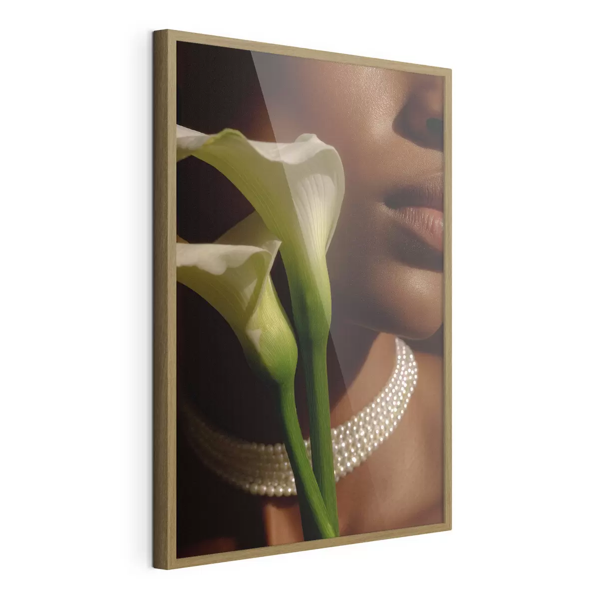Poster Portret met witte bloemen in zacht licht f49980