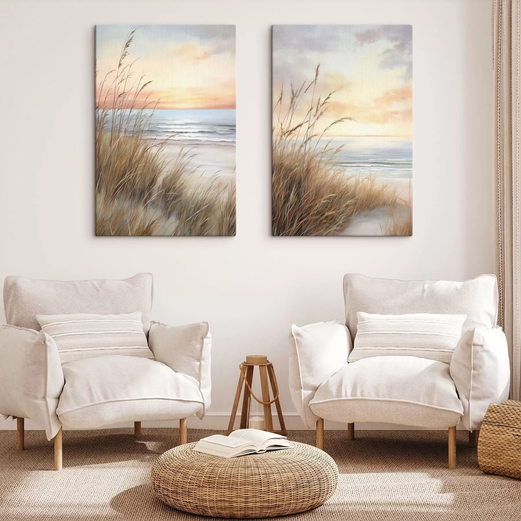  Schilderijen Hoog, droog gras op de voorgrond, met daarachter een strand en de zee; een zachte zonsondergang in pastelkleuren m30838