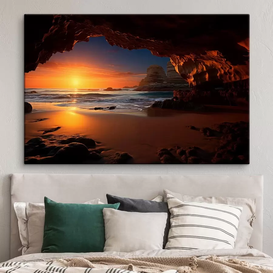  Schilderijen Zonsondergang aan zee, omlijst door een rotsachtige grot s50594