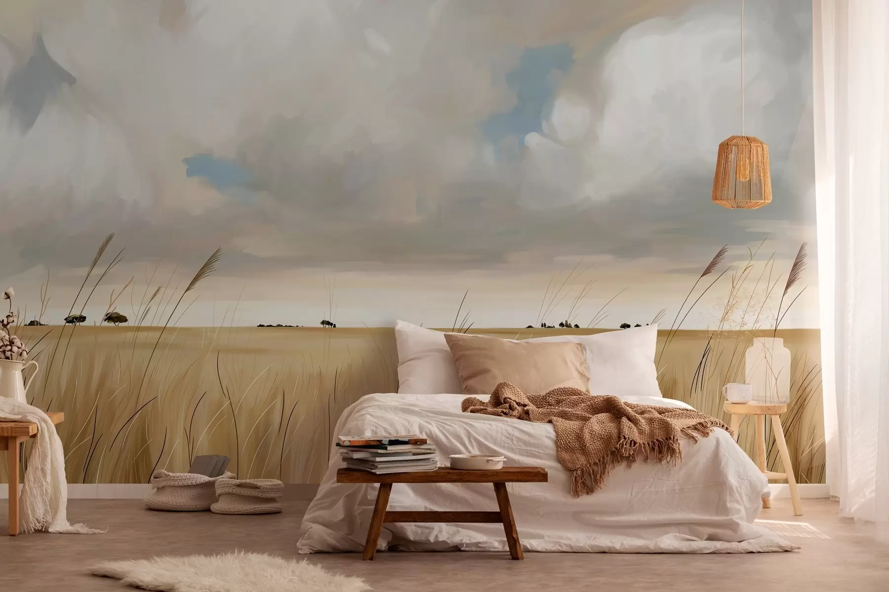 Fotobehang Een panoramisch uitzicht op een uitgestrekt geel grasveld onder een bewolkte hemel w10079