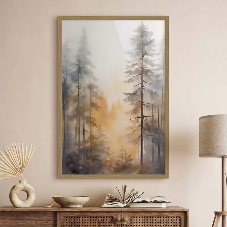 Fotobehang Hoge dennenbomen, boslandschap met warm oranje licht f50959
