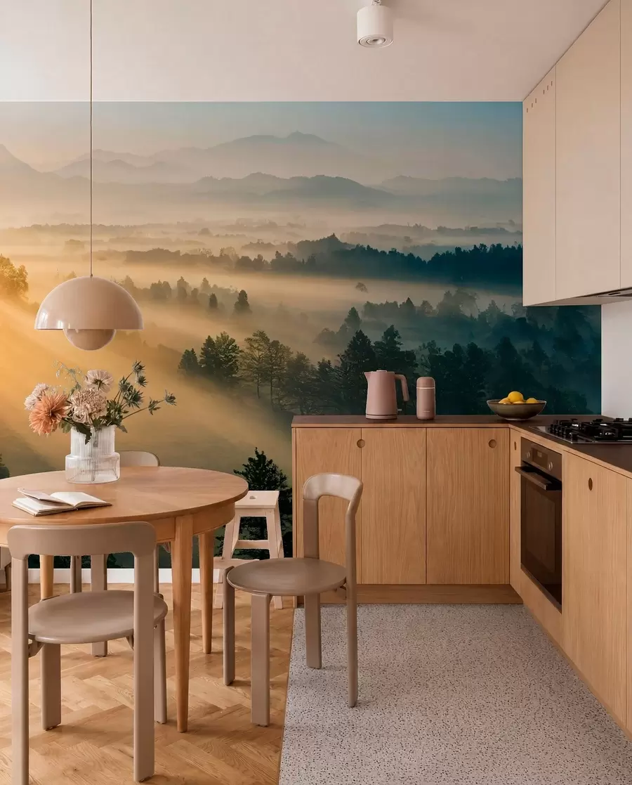 Fotobehang Stralen van de zon en mistig bos u73864