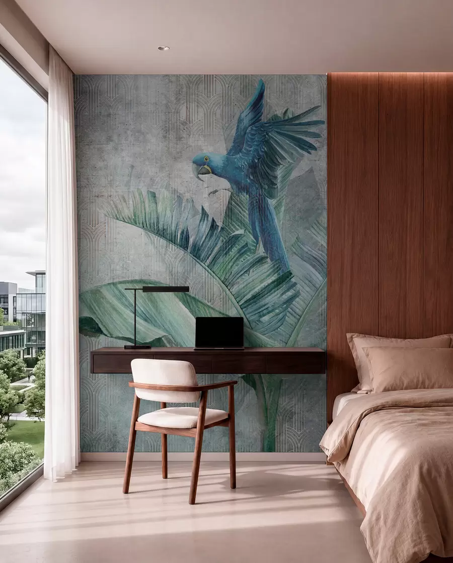 Fotobehang Grote blauwe papegaai op bananenboom met grunge concrete textuur u95432