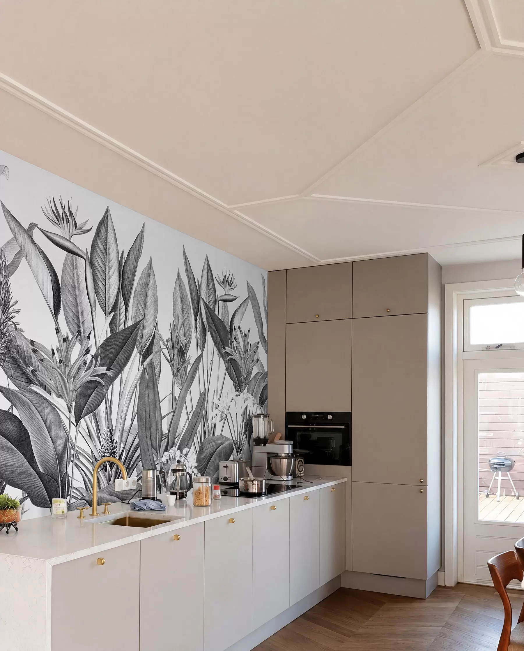 Fotobehang Tropische jungle planten zwart-witte kleur u96833