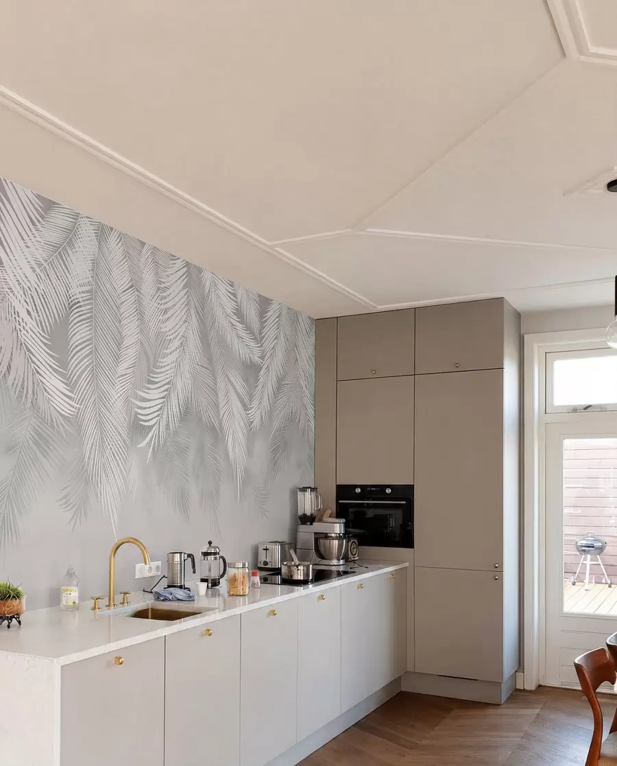 Fotobehang Bungelende palmbladeren u48556d2
